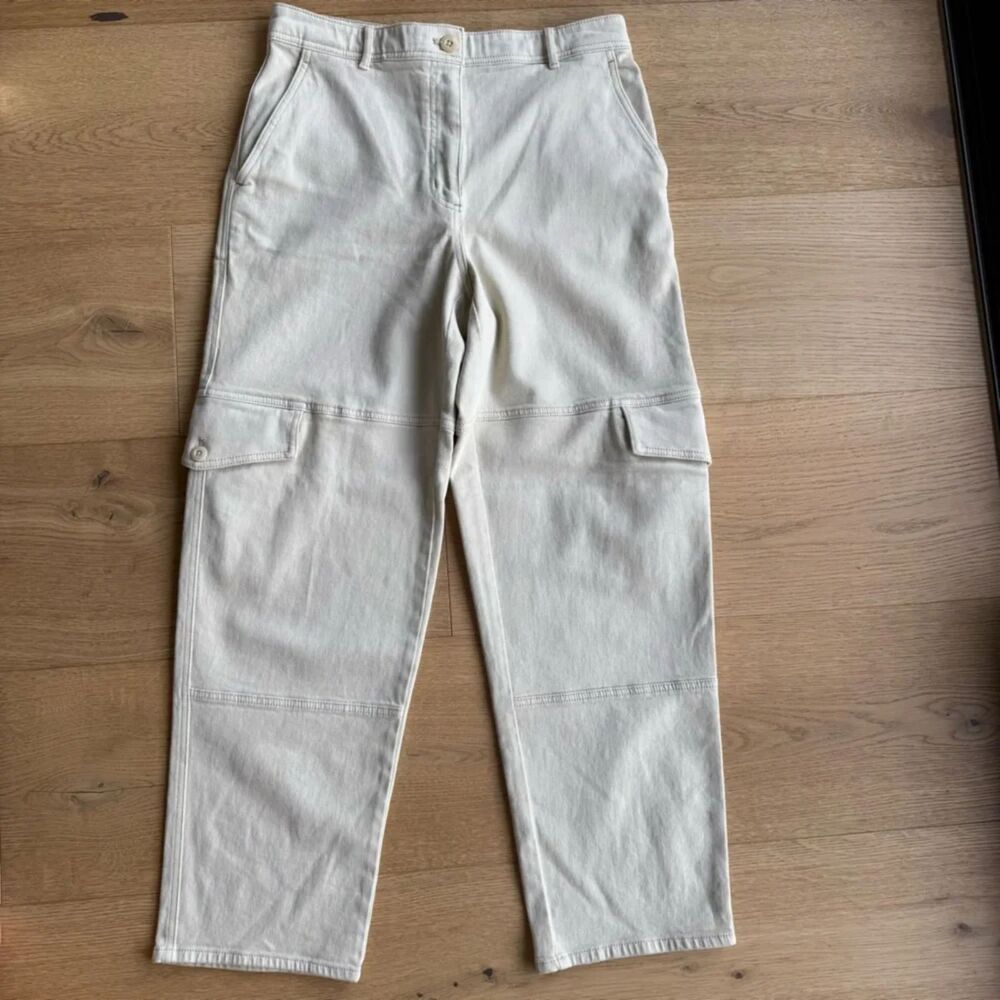 Aritzia Wilfred Free Maeve Cargo Pants GD Birch Cream Size 10 Utility Workwear